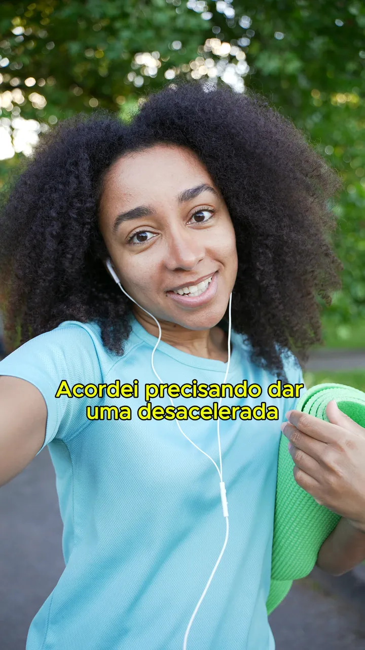 Publicação de @lari.fit indicando produtos