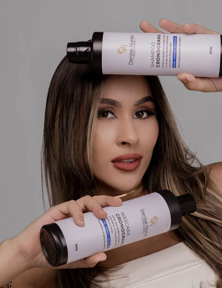 Publicação de @ju.cabelos indicando produtos